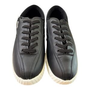 Tretorn Nylite PU Black Sneakers – Size 10M Women’s